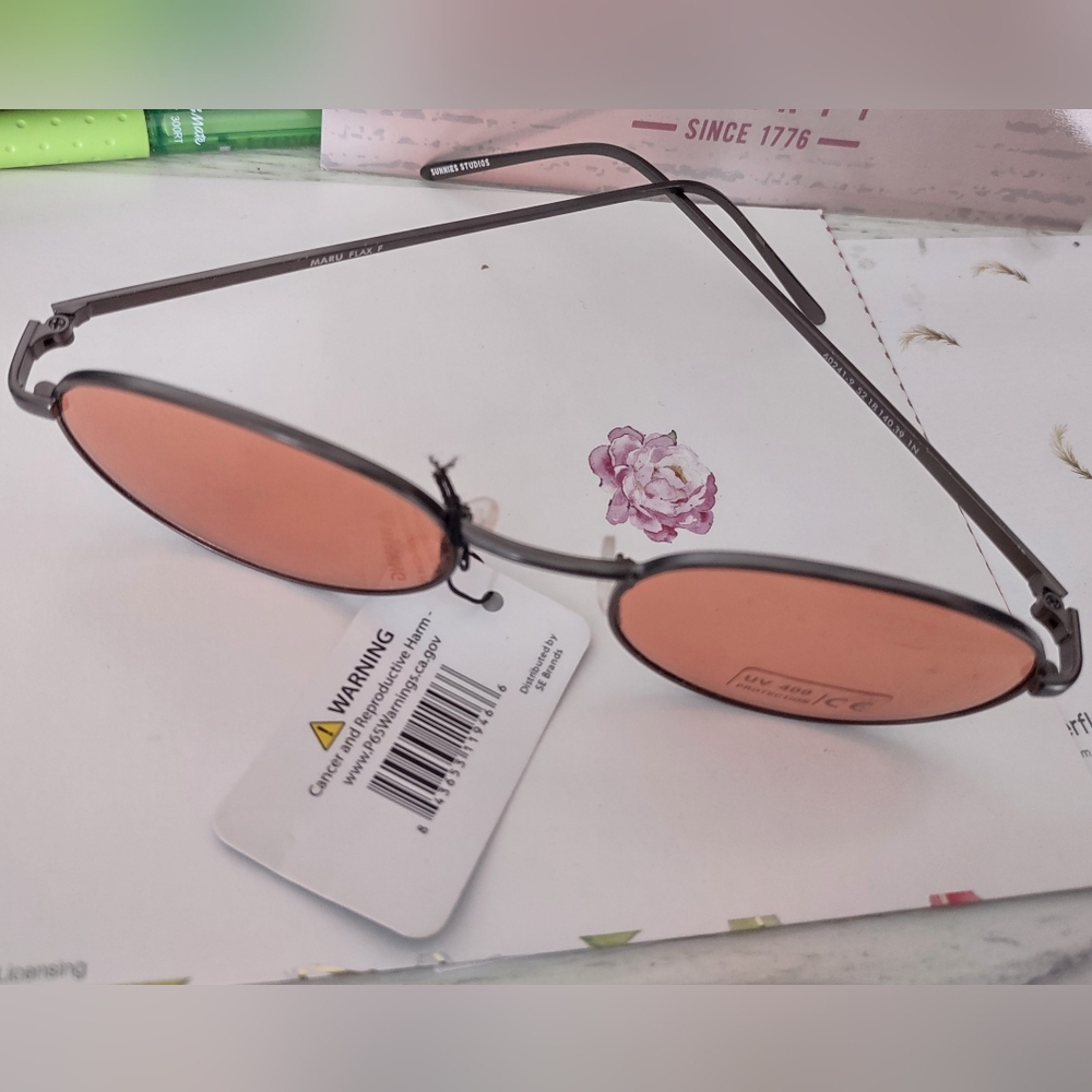 Sunnies Studios New Orange Sunglasses - Picture 9 of 11